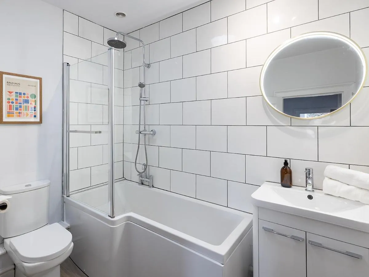 Pass The Keys Stunning Apartment In Central Location Bath 0*,  United Kingdom